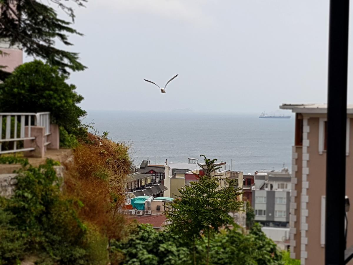 Rumours 2* Istanbul